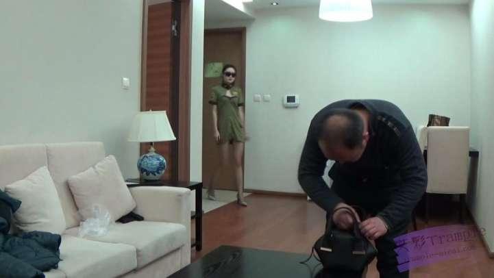 跆拳道女生玩死小偷.