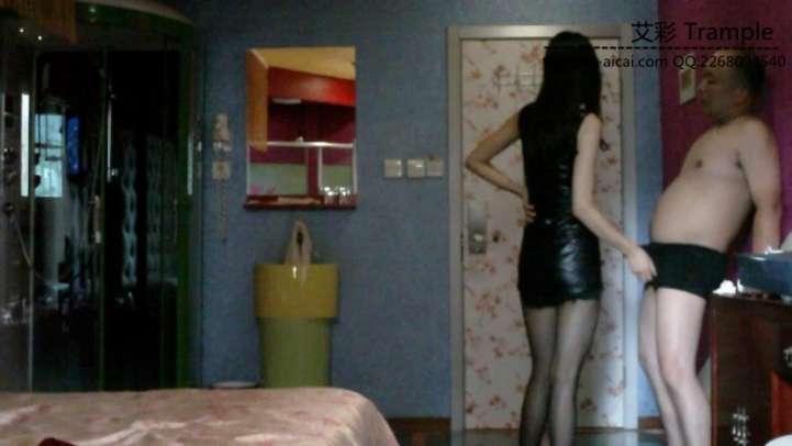 长腿妹妹黑丝金九