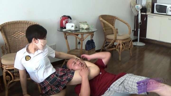 剧情片女学生虐杀无辜 剧情片女学生虐杀无辜