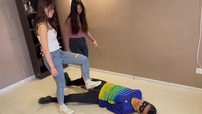 【蛋碎娇娃】『超S·联盟』怒惩夜跑搭讪男 YC-220915-2