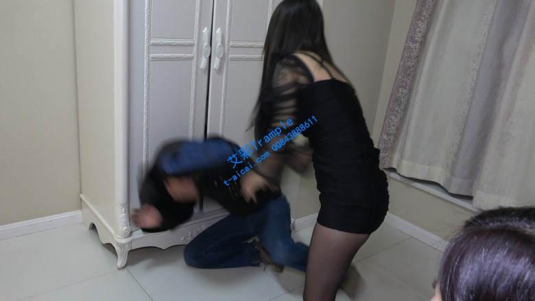 【冷柔】姐妹花暴揍偷鞋老头