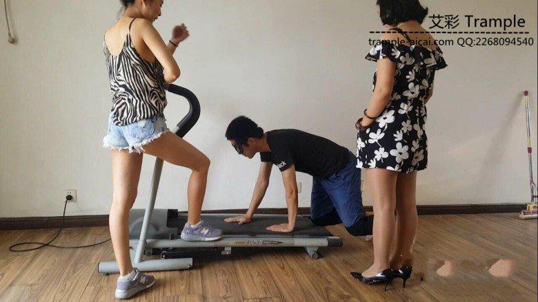 【艾丝女主】艾丝女王居家系列带新人女王调教家奴 G-1558