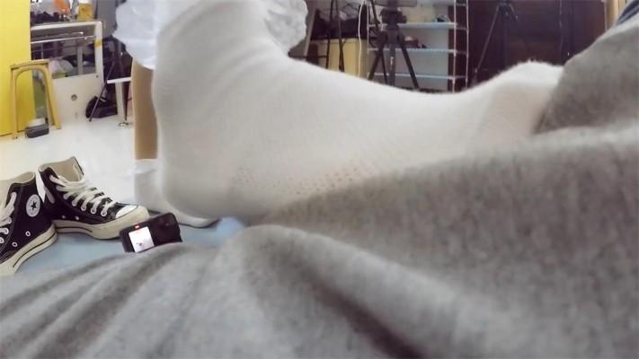 【婧児小主】晓G全语言帆布鞋脏白袜踩头顶 踩踹审讯处决 GP824E跟随 YC-220523-6