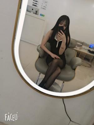 【黑丝诱惑】素人姣姣原味牛仔裤长靴坐脸窒息 YC-230103-4