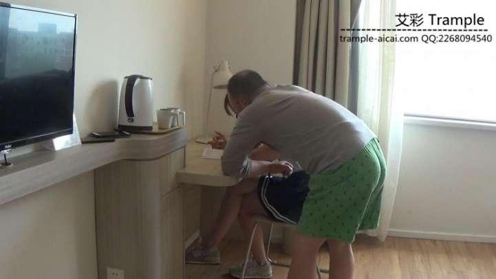 女生玩死不规矩老师