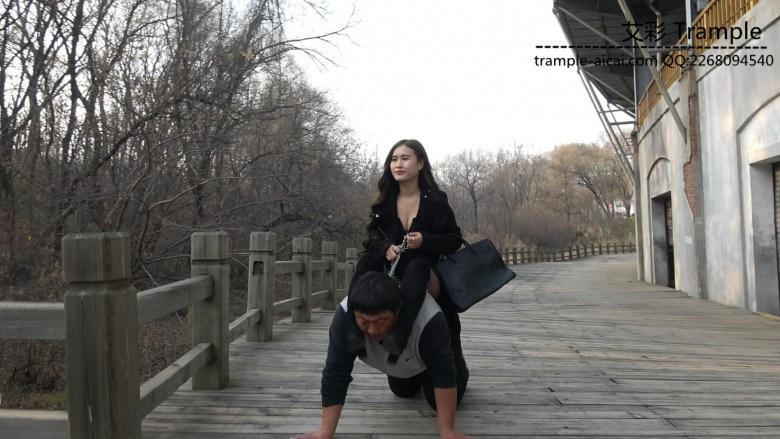 户外骑马 靴底极限羞辱