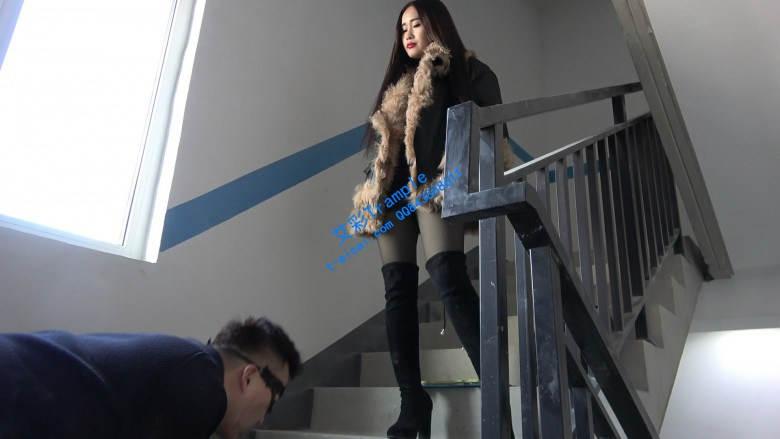 【冷柔】楼道靴子喂食超脏食物