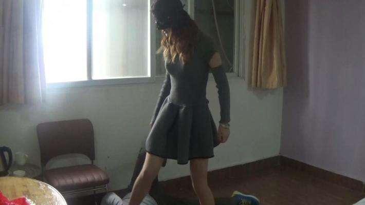 女特工诱杀对手训练