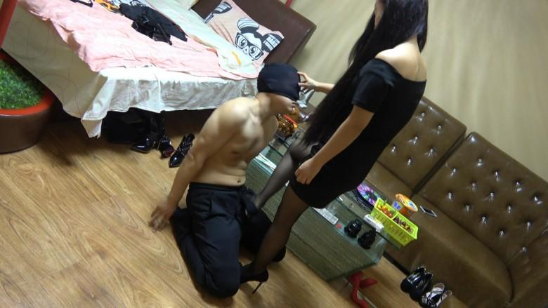 美丝足喂方便面