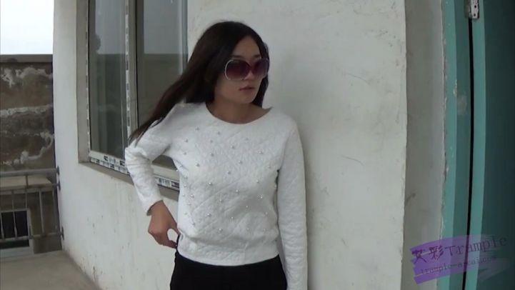 卧底女线人闯出虎穴.