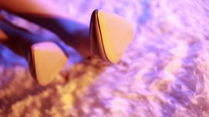 【黑丝诱惑】素人姣姣黑丝短裙诱惑裸足深喉 YC-221206-2