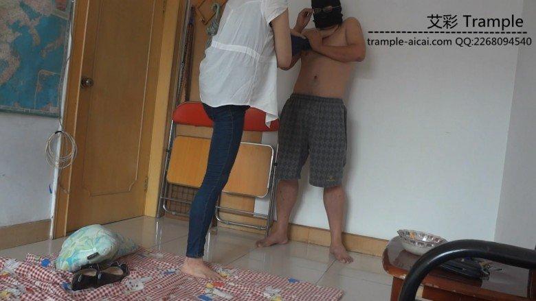 往惜S深喉窒息调教