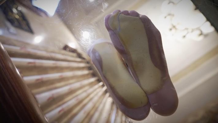 『奴隶岛』—面包鞋垫狗粮 k754361564-220325