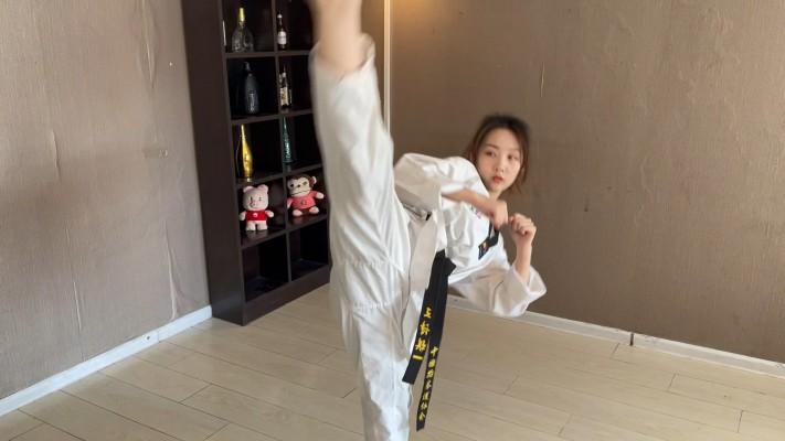 【蛋碎娇娃】『超S·联盟』黑带少女新番 YC-220422-3