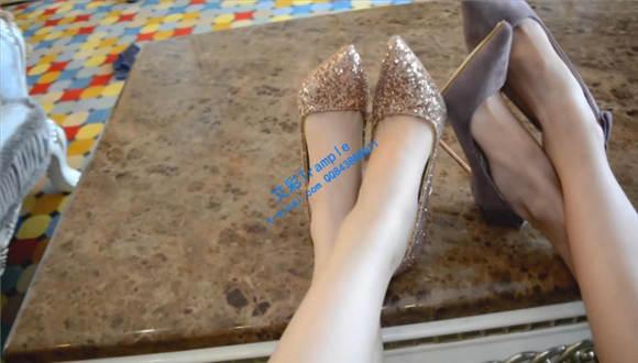 『奴隶岛』—萱萱&欣欣POV辱骂秀足底