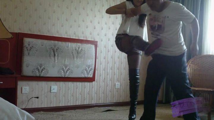 点穴凌辱女特工 点穴凌辱女特工