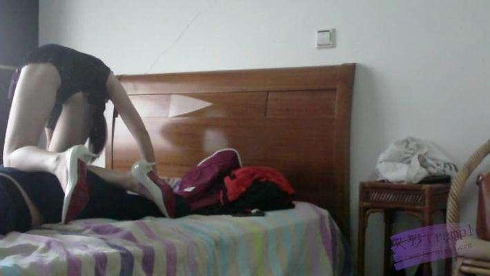 菲菲女神教训变态男（下）