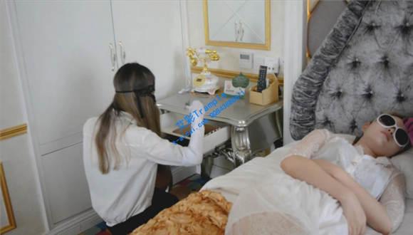 『奴隶岛』—女女反杀盗贼