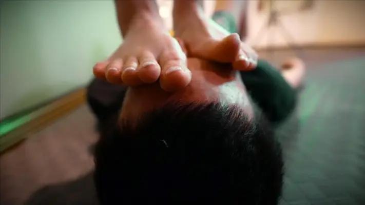 『奴隶岛』—看直播被主人逮到