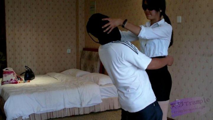 职场女秘书教你防狼绝招.