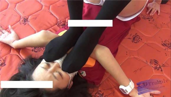 甜儿公主对LULU的报复 G-NV-116