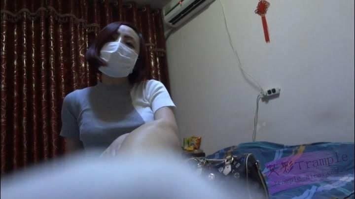 天津女王范S调一个60岁的老狗家务奴