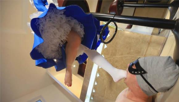 『奴隶岛』—灵灵公主无情脚深喉 『奴隶岛』—灵灵公主无情脚深喉