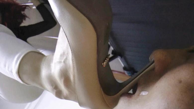 黑冰高跟踹虐嘴炮狗逼3 高潮部分