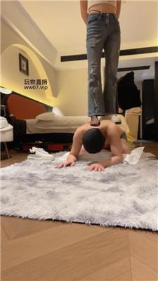 【沐沐大大】舔不干净鞋子就挨藤条 bf50790