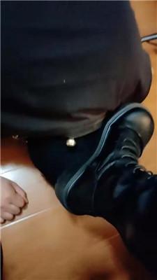 【冰女王】清理脏长靴/踢裆/虐乳滴蜡 JS250220-22