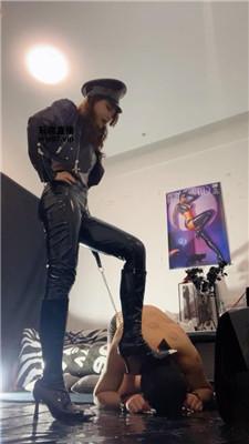 【倪小主】高跟皮靴踩踏-五花大绑-彻底犬化 bf52854