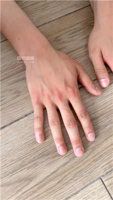 【琼菲】运动后白袜气味辱 JS250524-28