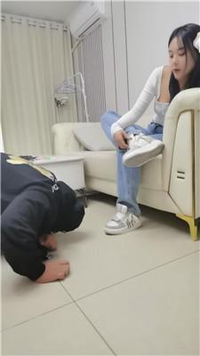 【乔伊】兄弟奴狂舔脏鞋【双视角版】 bf51391