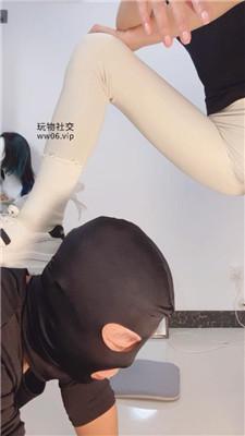 【艾黎】白袜诱惑-重度虐乳-闻舔腋下 bf50490