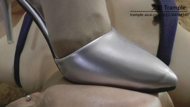 【PSLZ】女女-温妮旗袍高跟虐踩女奴