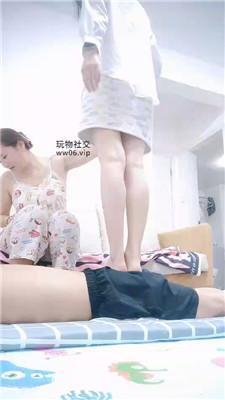 【高兴儿】双S-轮流全体重踩踏/伺候沐足【双视角版】 JS250114-9