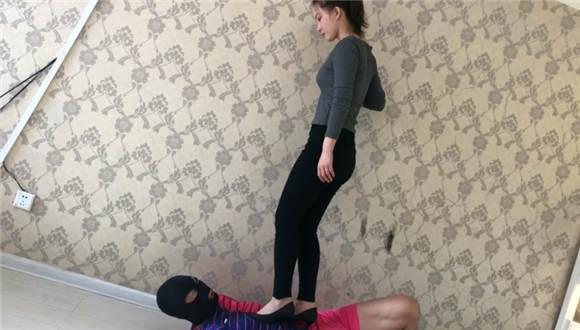 〖碎蛋娇娃〗防身术的特殊实践