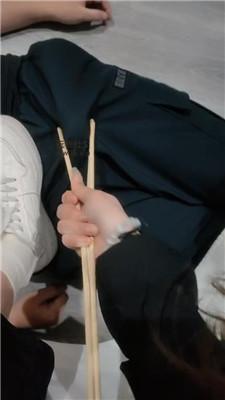 【沐沐大大】小白鞋白袜踩踏喂食 JS250306-21