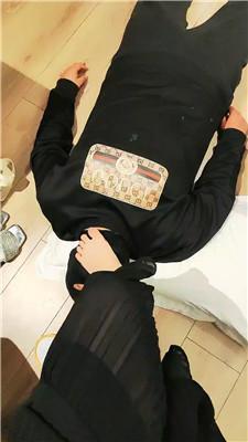 【东营青青】插嘴啃吃臭脚丫-吃烟灰 JS250413-12