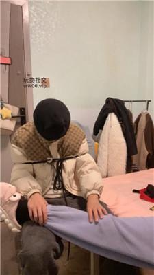 【白兔】全体重跳踩/鞭打/捆绑喝圣水舔鞋 JS250106-23