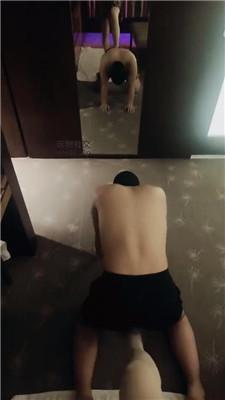 【米小糖】空姐S的脚下奴 JS250218-6