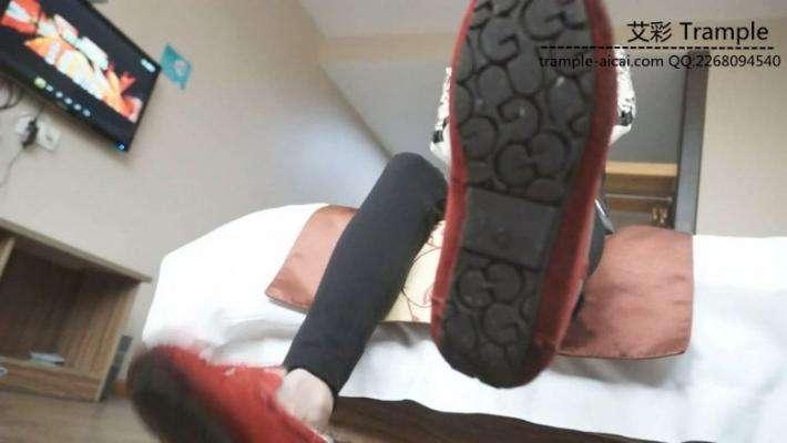 艺校学生美女的原味脏鞋