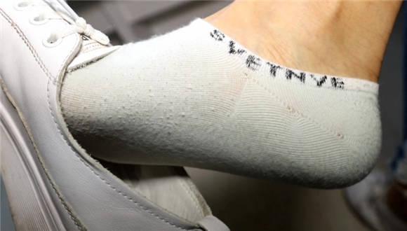 【冰时代】安琪S 第一人称POV 原味白袜脏脚羞辱