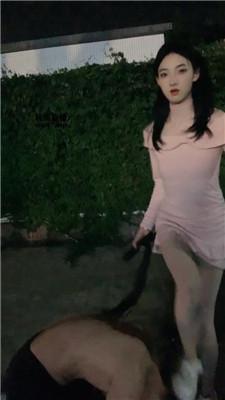 【千千】超美艺校女神-户外遛狗 bf51352