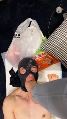 【倪小主】高跟玉足踩踏喂食 JS250506-12