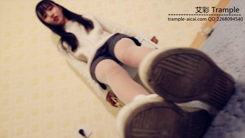 女巨人透明丝袜pov