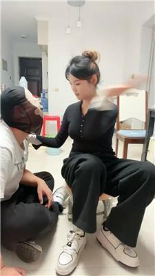 【锅盖子】骑马耳光/强迫舔脏运动鞋 bf49178