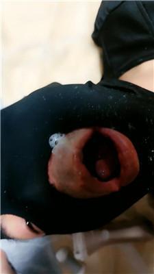 【东营天香百合】吃脚皮/高跟碾压踩虐 JS250222-39