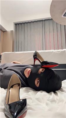 【Siu姐姐】肉丝美腿碾压踩虐 JS250123-39