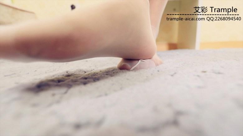 女巨人透明丝袜pov